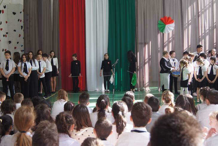 �nnepi megeml�kez�s az 1848-49-es forradalom �s szabads�gharc tisztelet�re